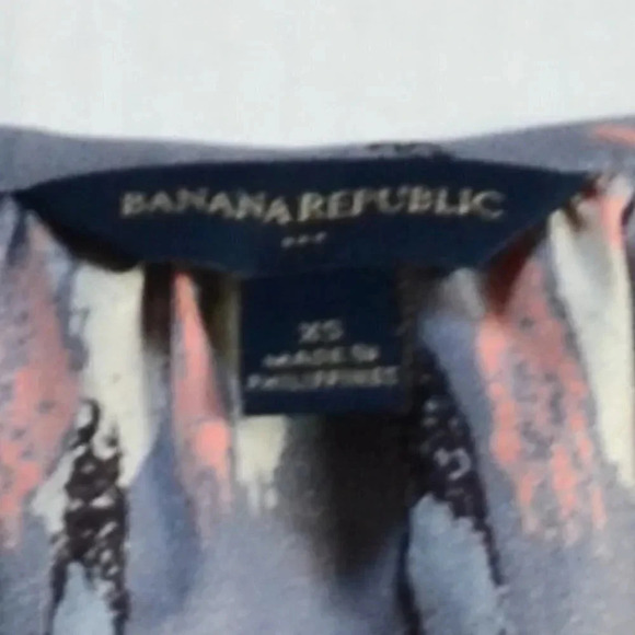 BANANA REPUBLIC Tiered  Top - Picture 5 of 5